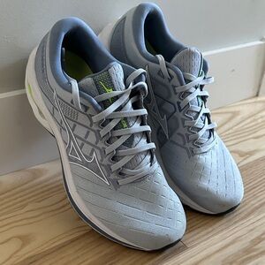 Mizuno Gray Athletic Shoes with Neon Accents
